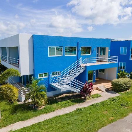 Harbour Island Residences Jolly Harbour エクステリア 写真