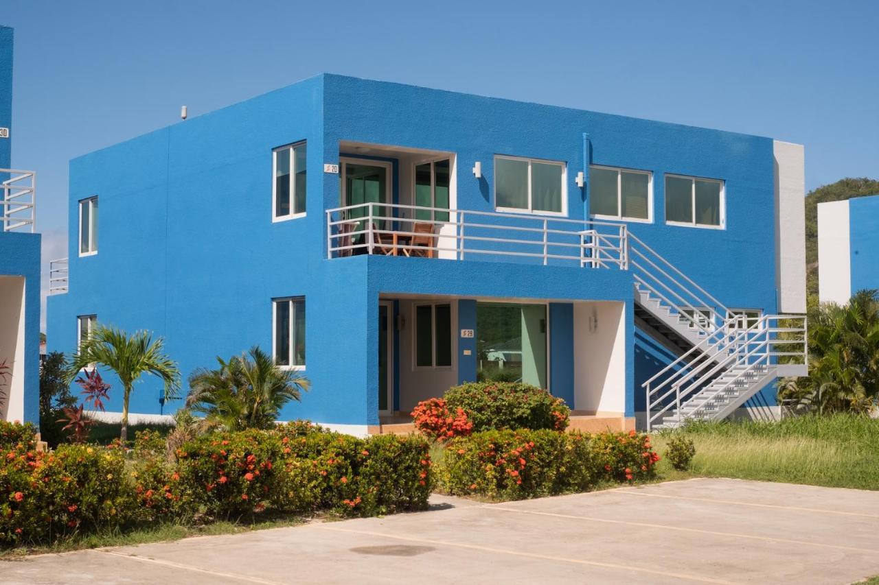 Harbour Island Residences Jolly Harbour エクステリア 写真