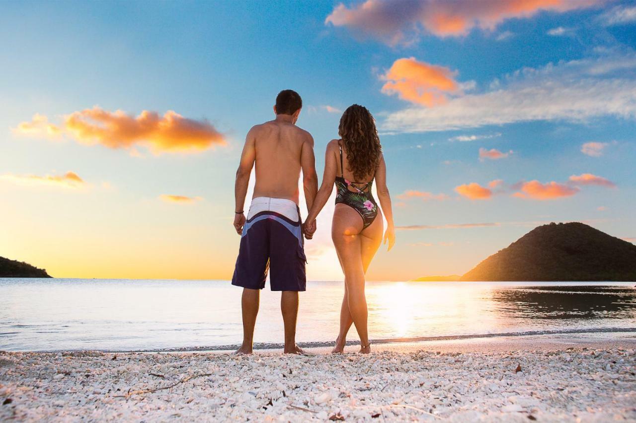 Harbour Island Residences Jolly Harbour エクステリア 写真
